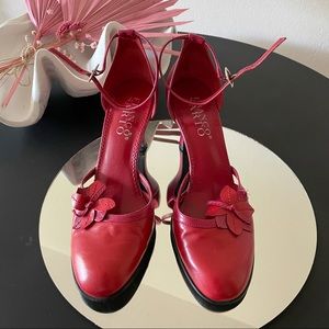 franco sarto flower red/pink leather heels